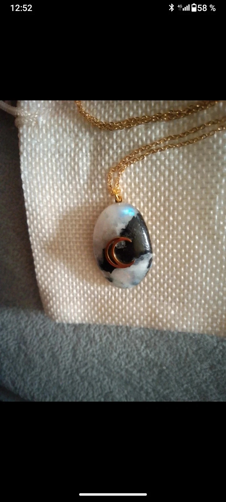 Natural stone peridot necklace with golden moon – photo 2